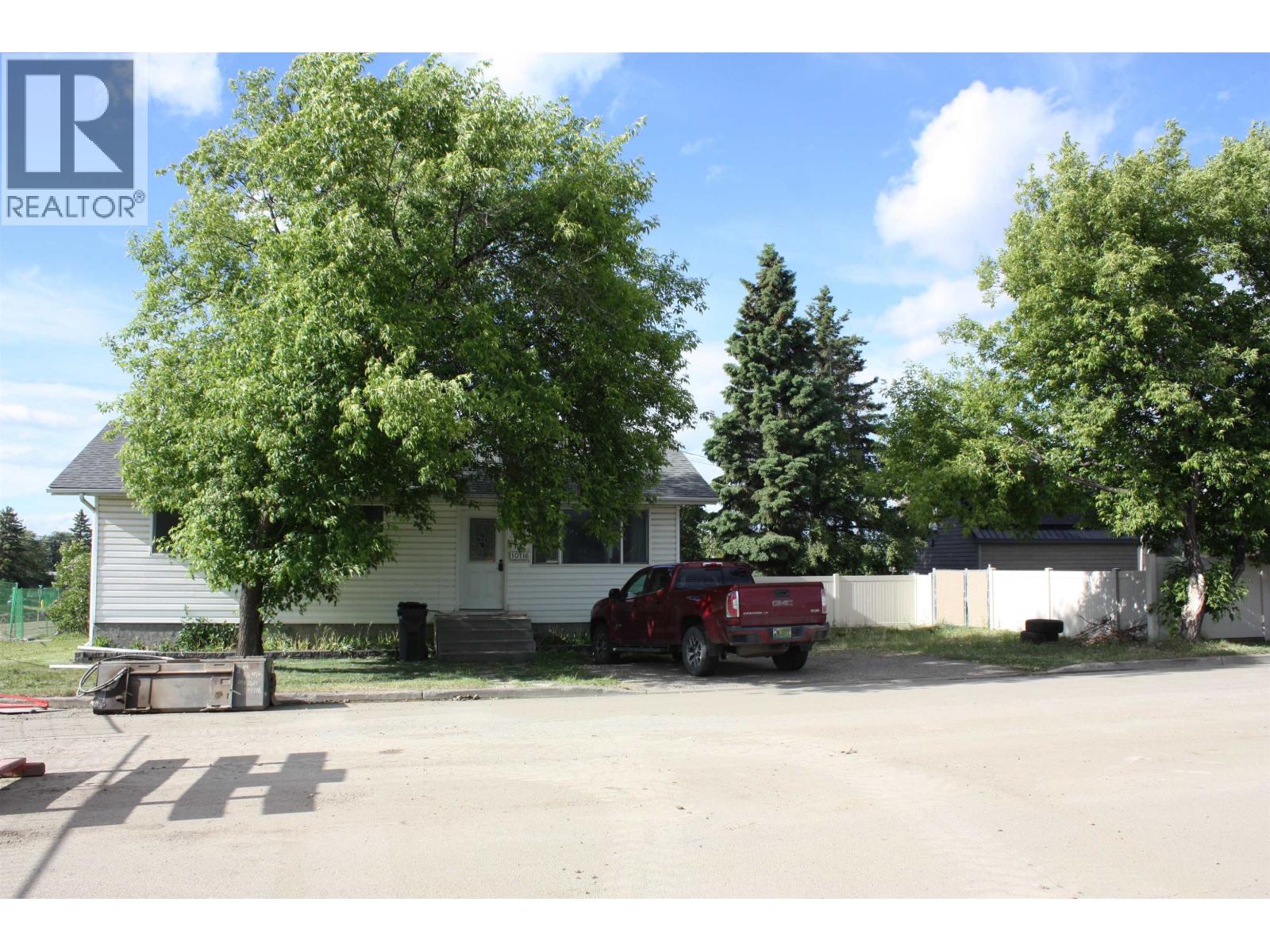 10116 110 Avenue Property Photo 35