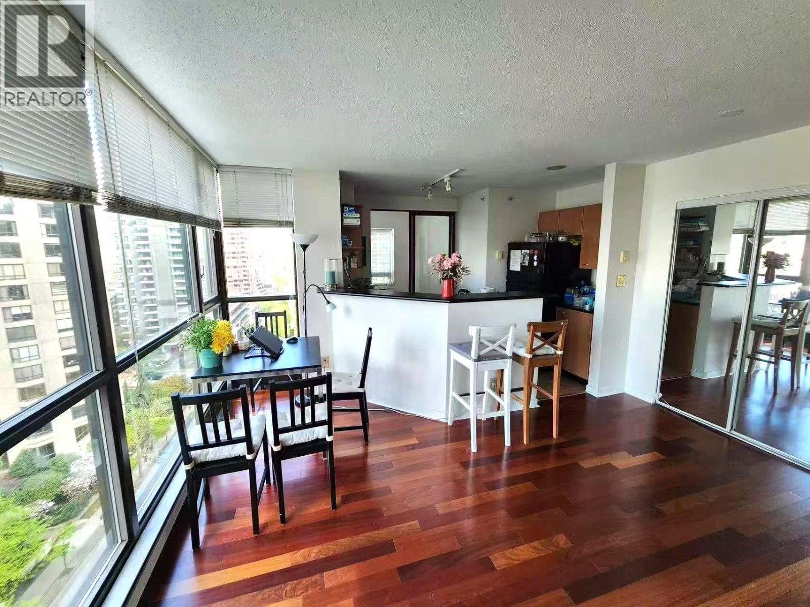1208 1331 Alberni Street Property Photo 2