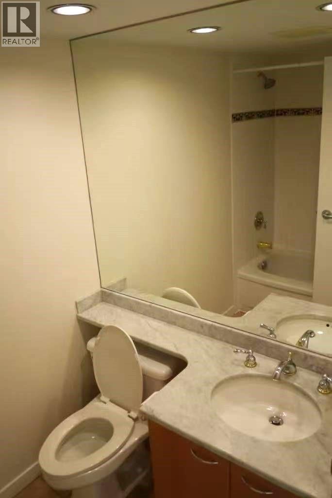 1208 1331 Alberni Street Property Photo 7