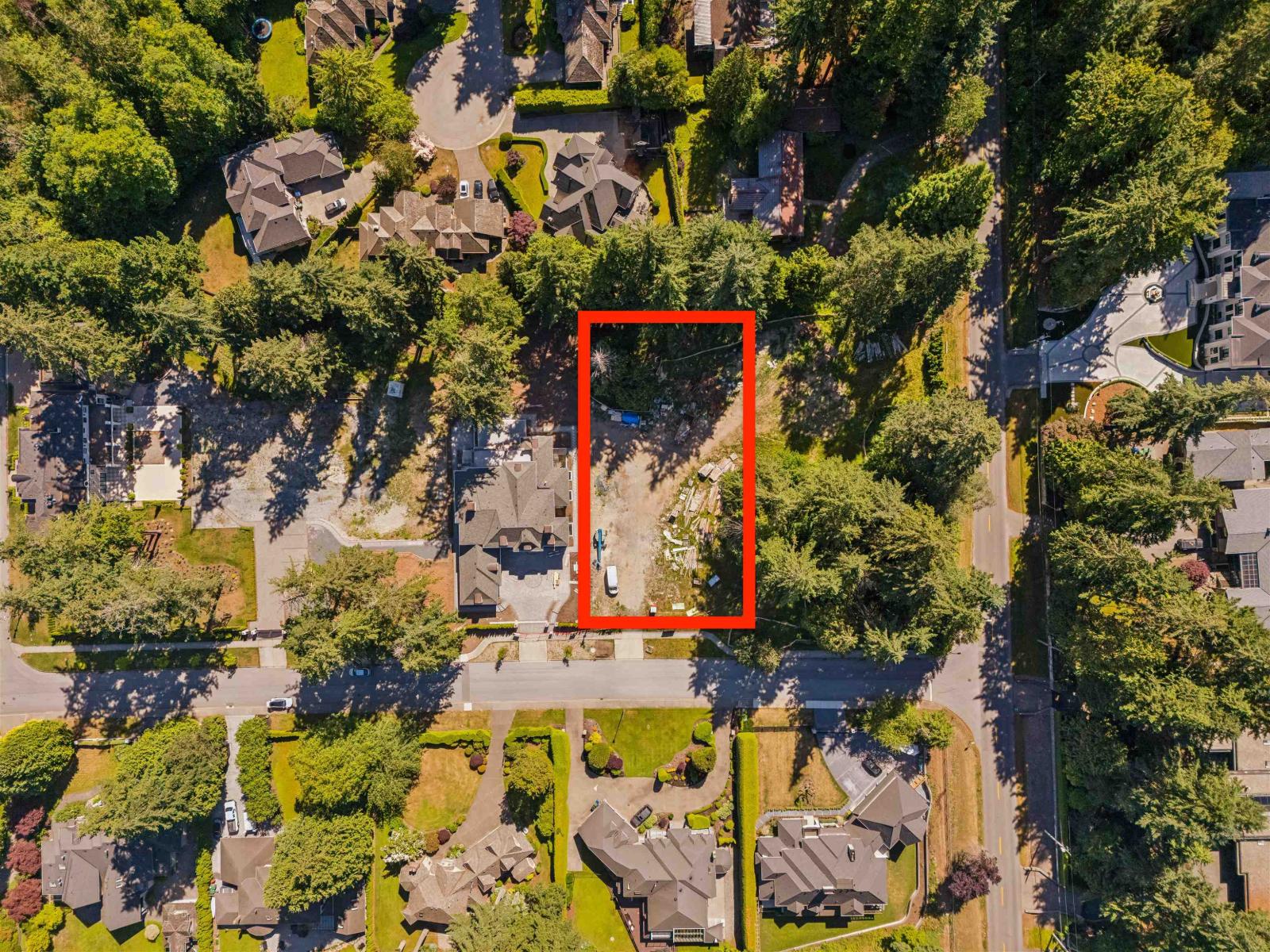 2810 138 Street Property Photo 5
