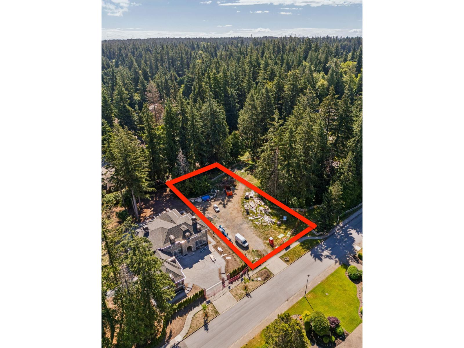 2810 138 Street Property Photo 9