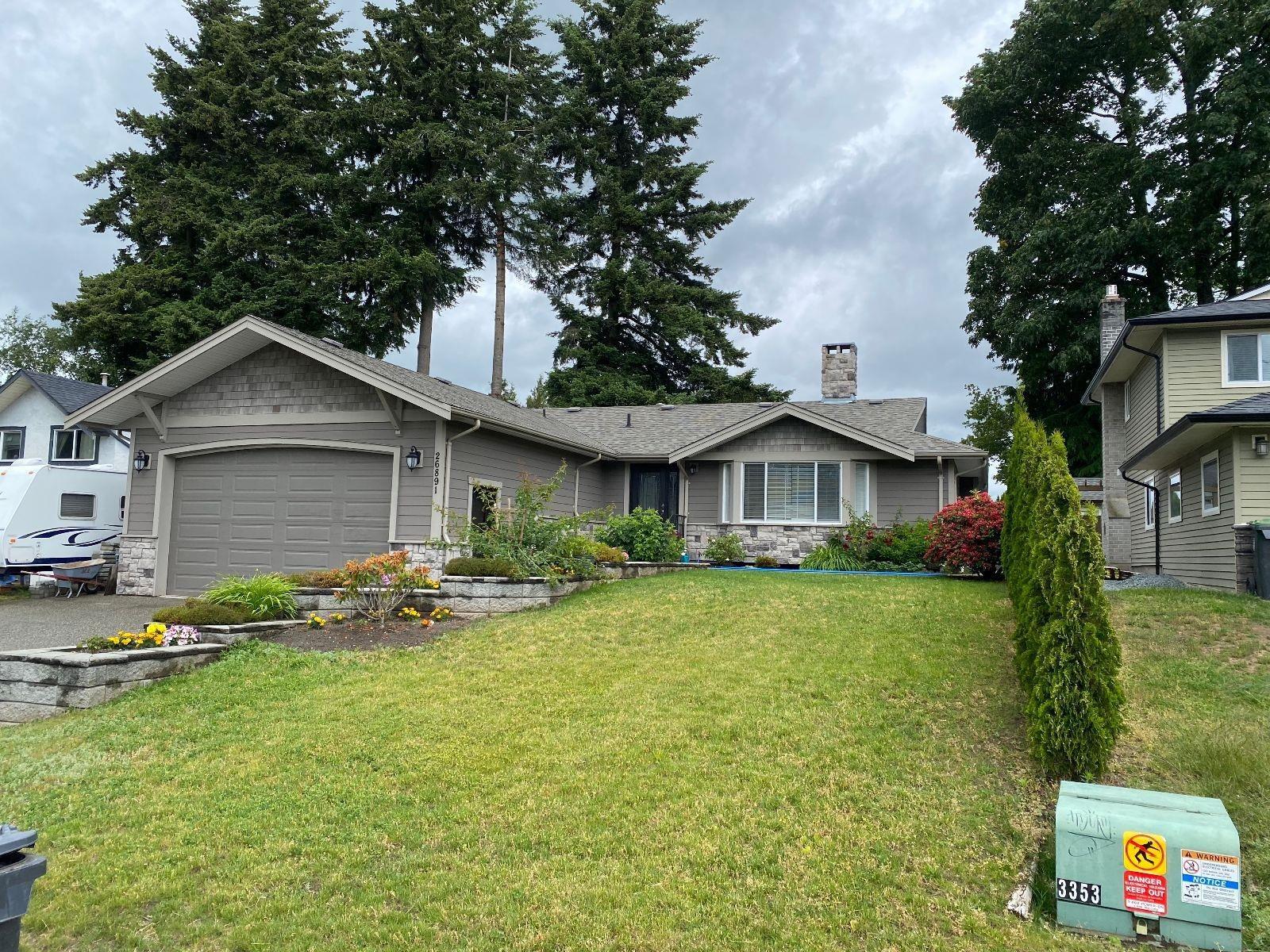 26891 32a Avenue Property Photo 4