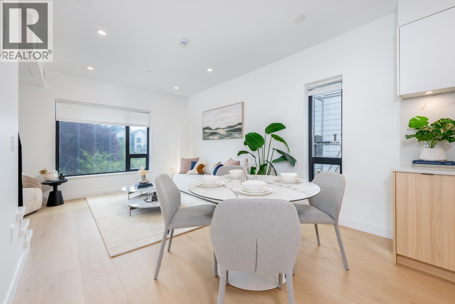 20 8899 Spires Road Property Photo 8