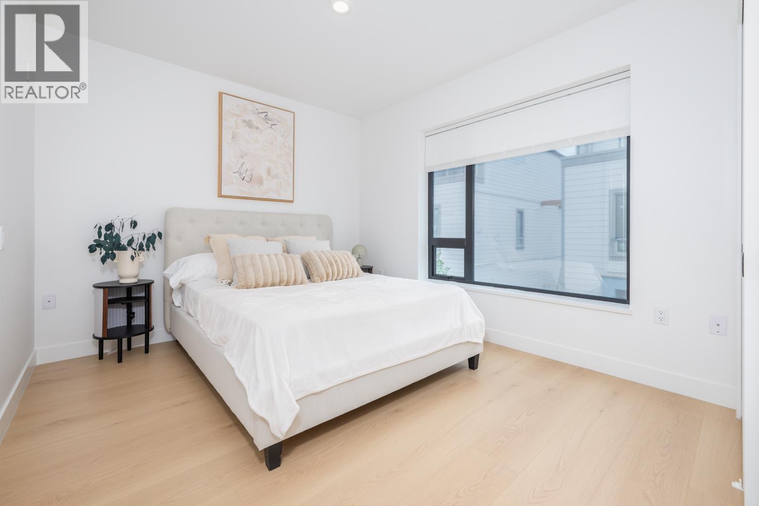 20 8899 Spires Road Property Photo 16