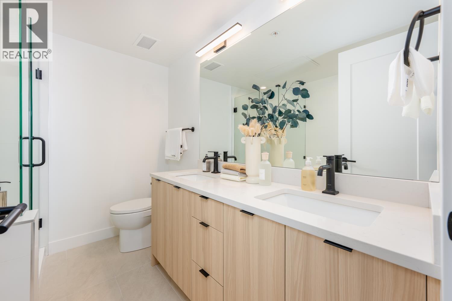 20 8899 Spires Road Property Photo 22