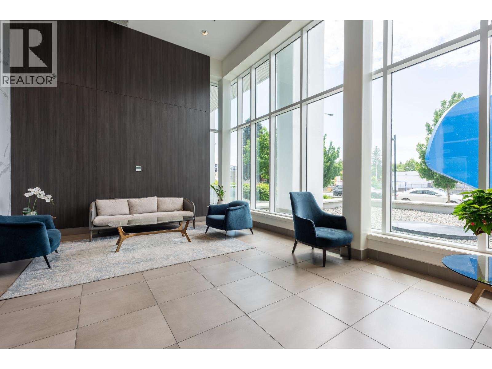 1706 5051 Imperial Street Property Photo 9