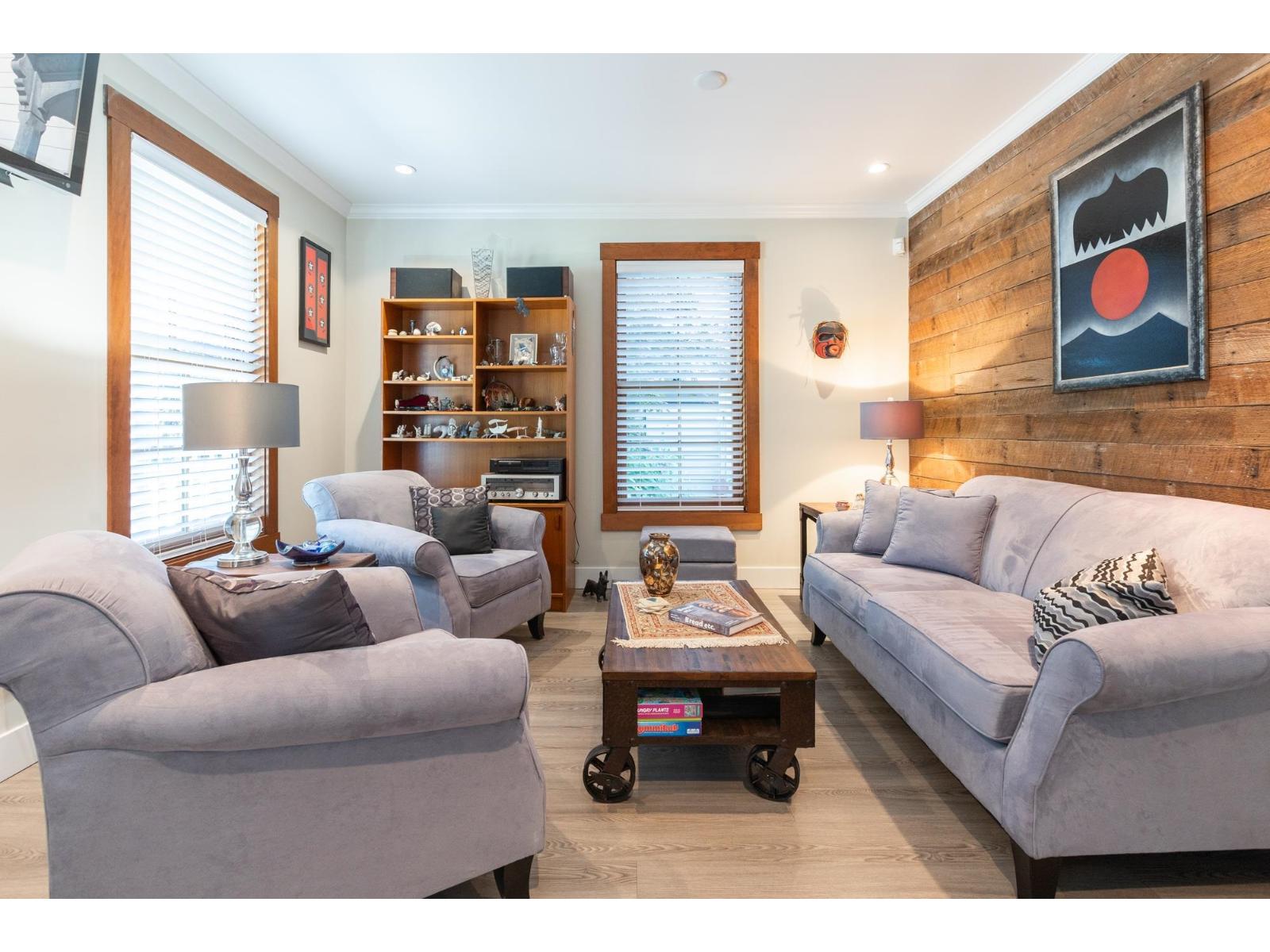 1 16488 64 Avenue Property Photo 17