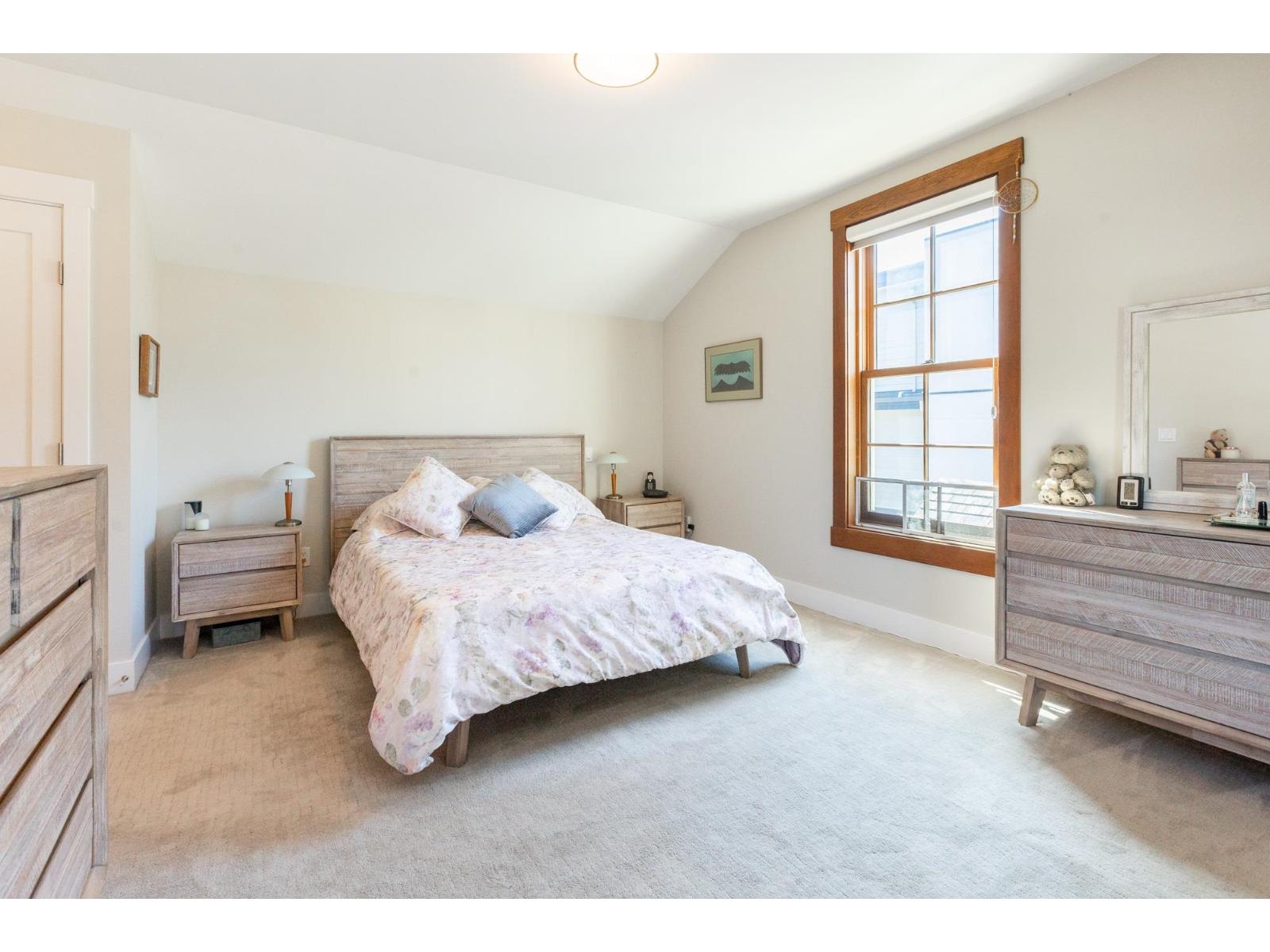 1 16488 64 Avenue Property Photo 21