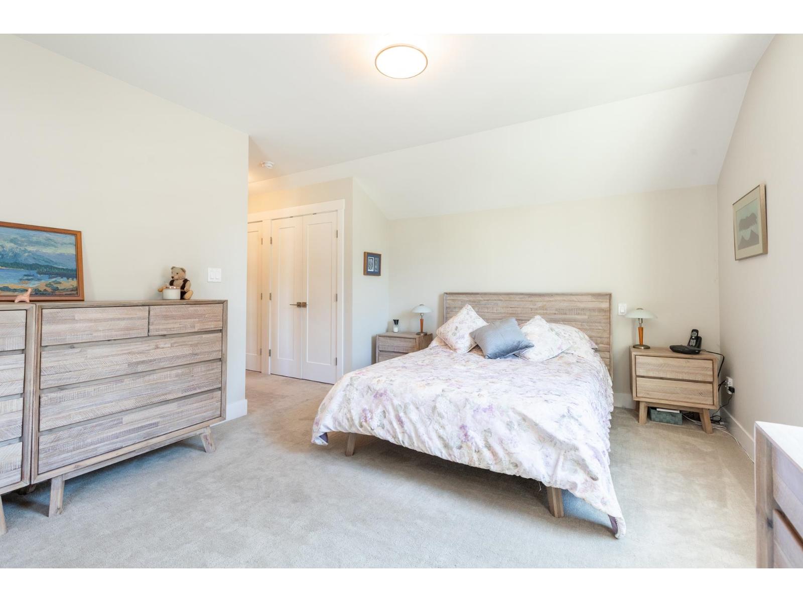 1 16488 64 Avenue Property Photo 22