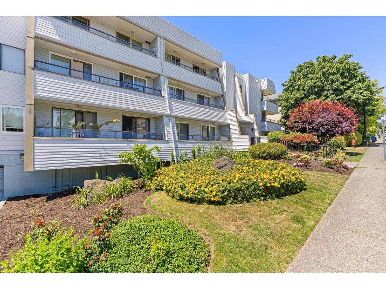 111 1341 George Street Property Photo 4