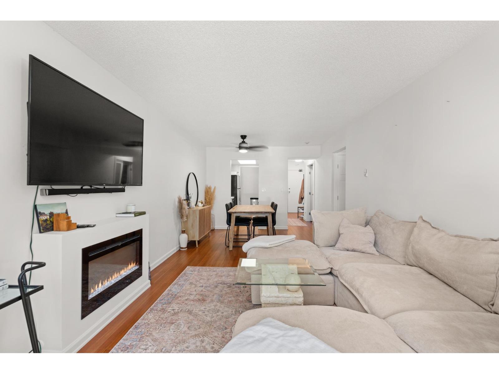 111 1341 George Street Property Photo 7