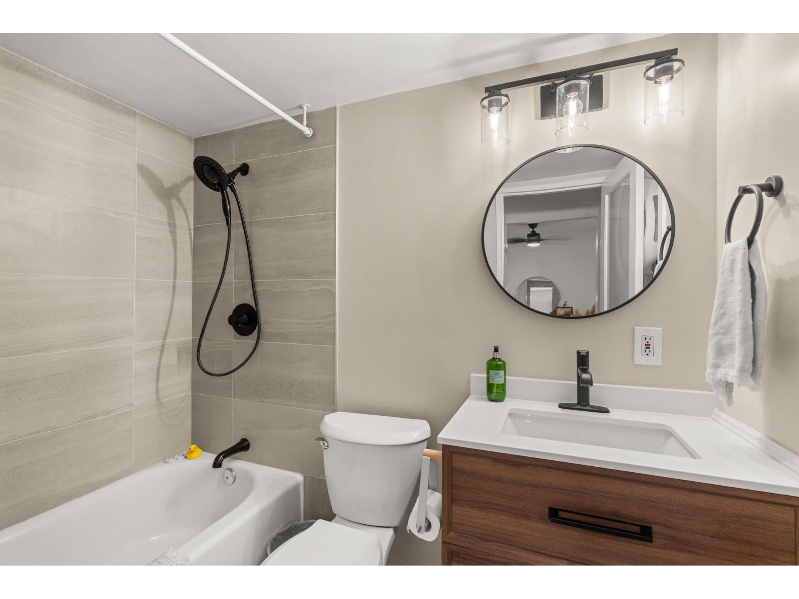 111 1341 George Street Property Photo 21