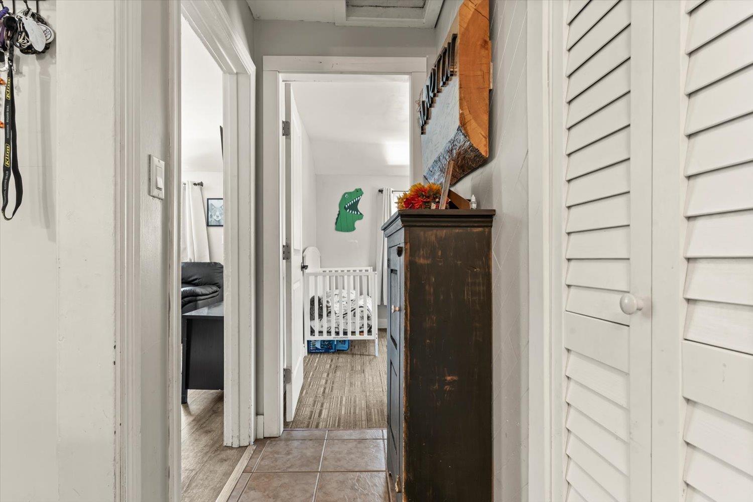 325 Hudson Bay Street Property Photo 16