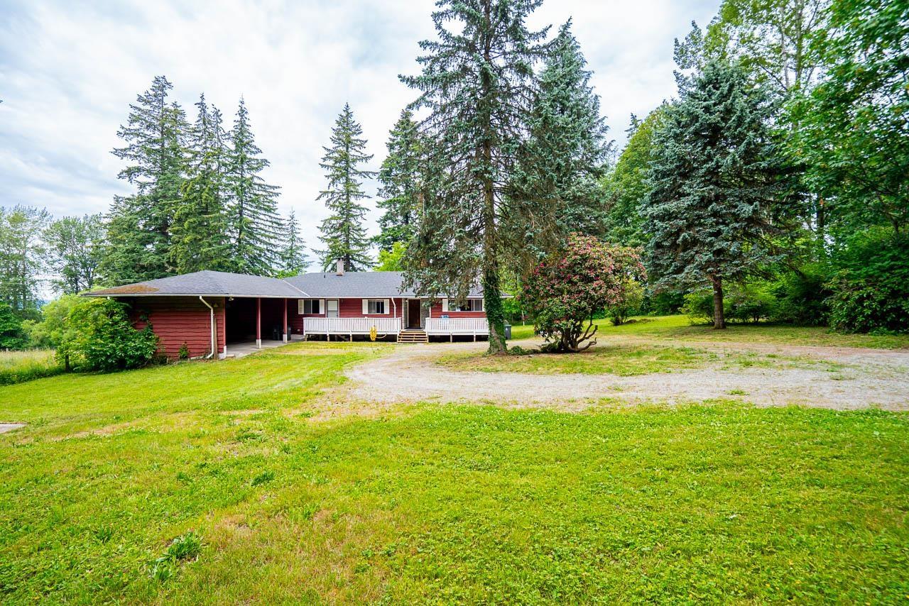 18495 0 Avenue Property Photo 2