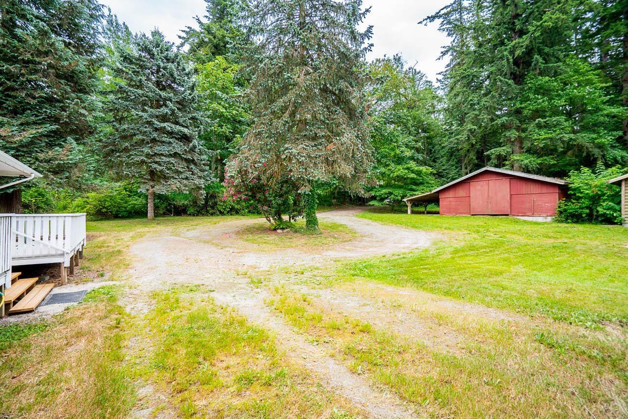 18495 0 Avenue Property Photo 5