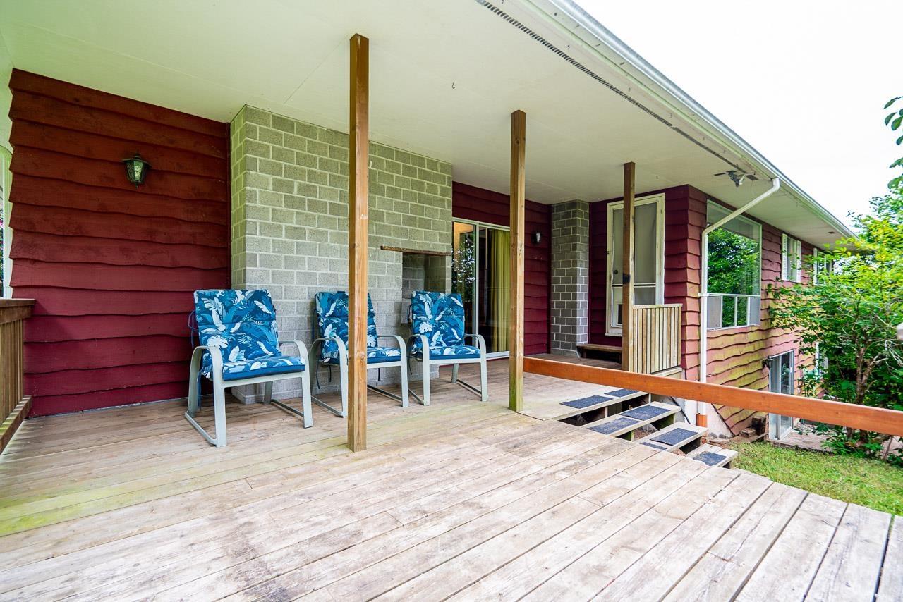 18495 0 Avenue Property Photo 20