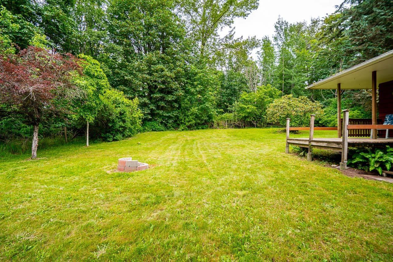 18495 0 Avenue Property Photo 34