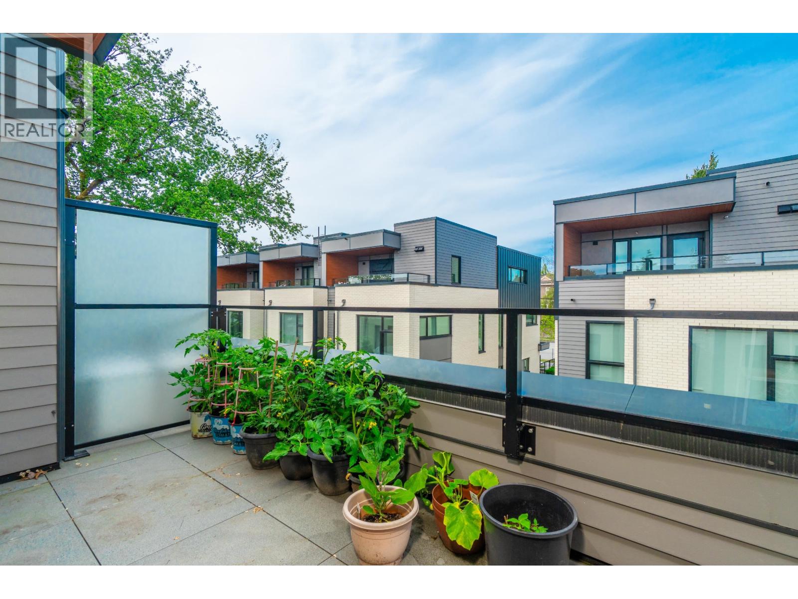 12 6778 Oak Street Property Photo 21