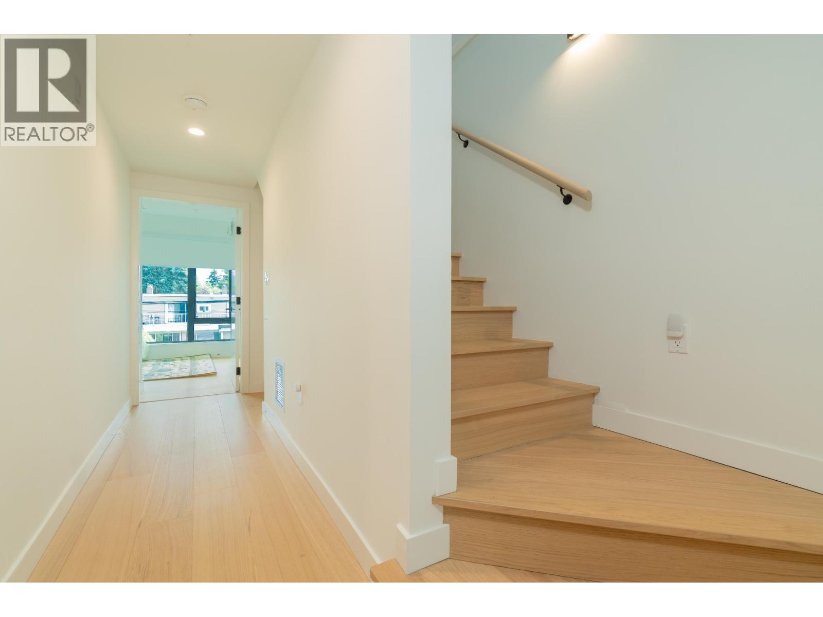 12 6778 Oak Street Property Photo 26