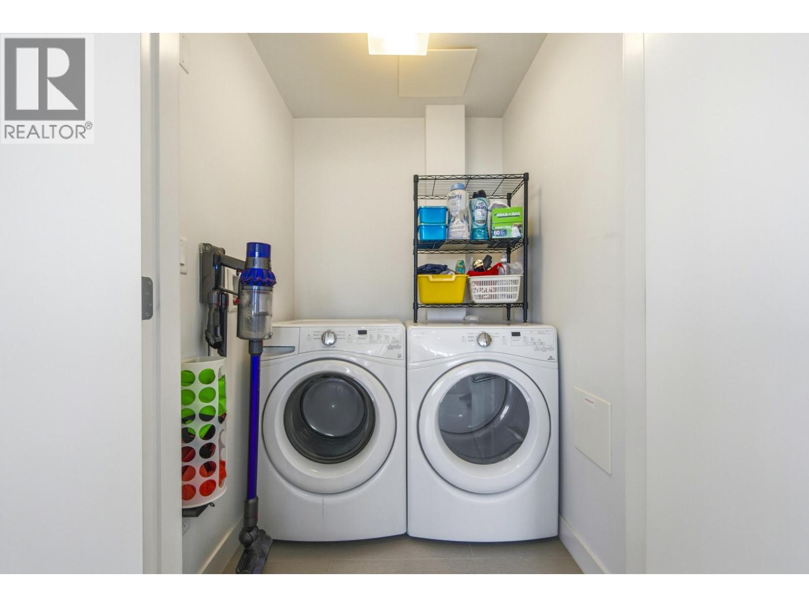 2506 4670 Assembly Way Property Photo 18