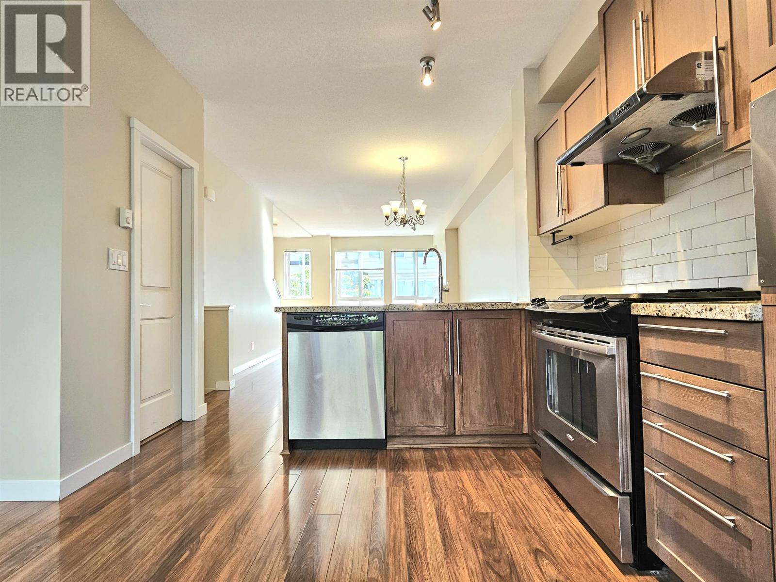 97 1125 Kensal Place Property Photo 1
