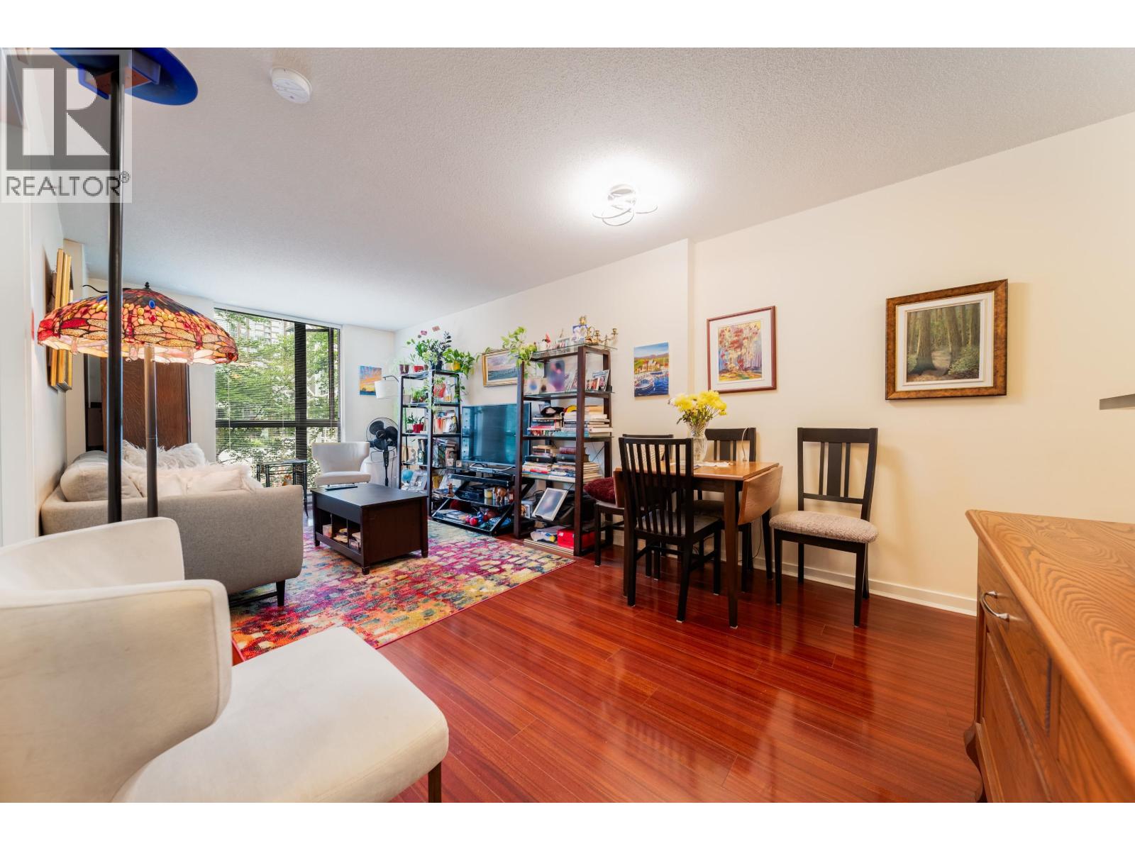 304 1295 Richards Street Property Photo 7