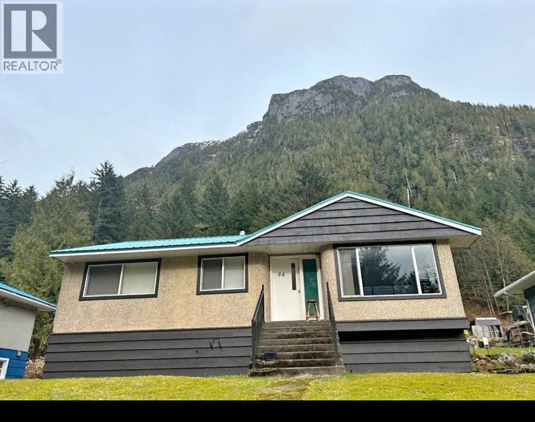84 Garden Drive Property Photo 1