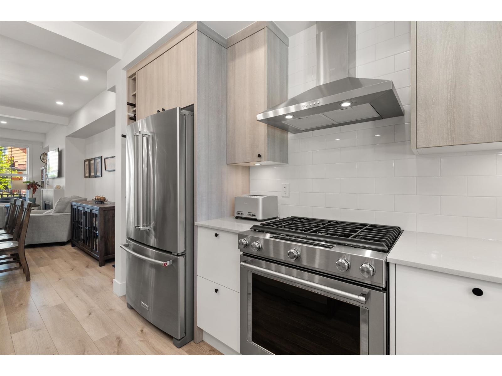 46211 Promontory Road #131 Property Photo 5
