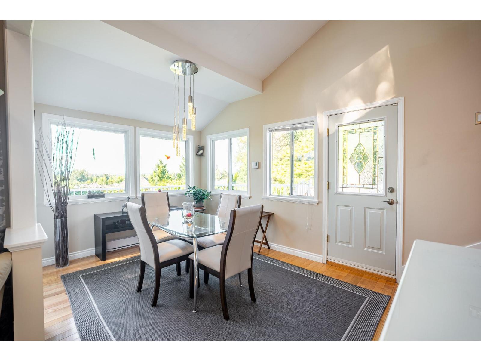 16233 30b Avenue Property Photo 16