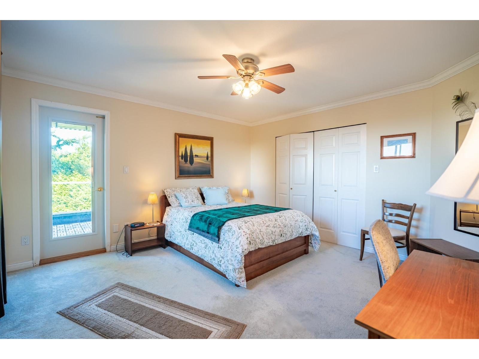 16233 30b Avenue Property Photo 24