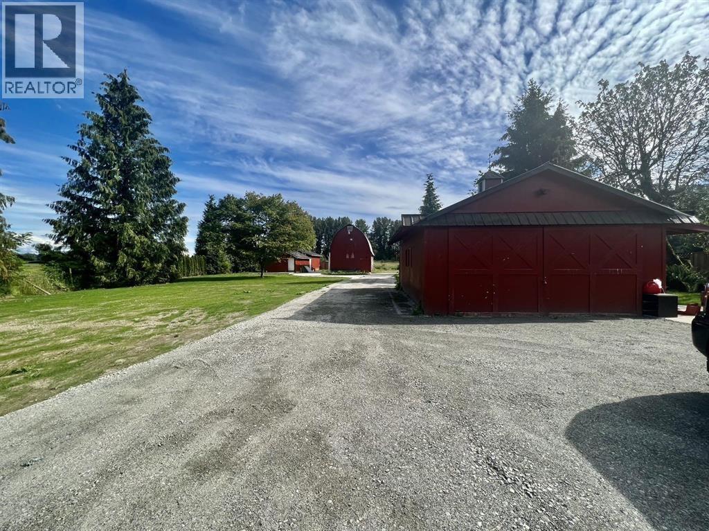 17382 Ford Road Detour Property Photo 3