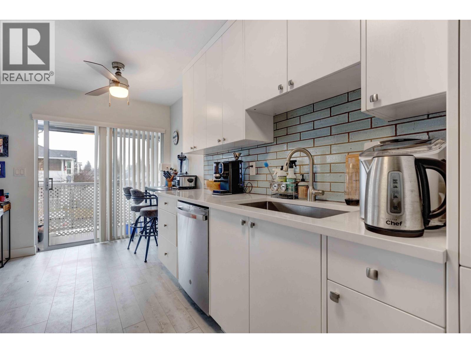 26 20554 118 Avenue Property Photo 2