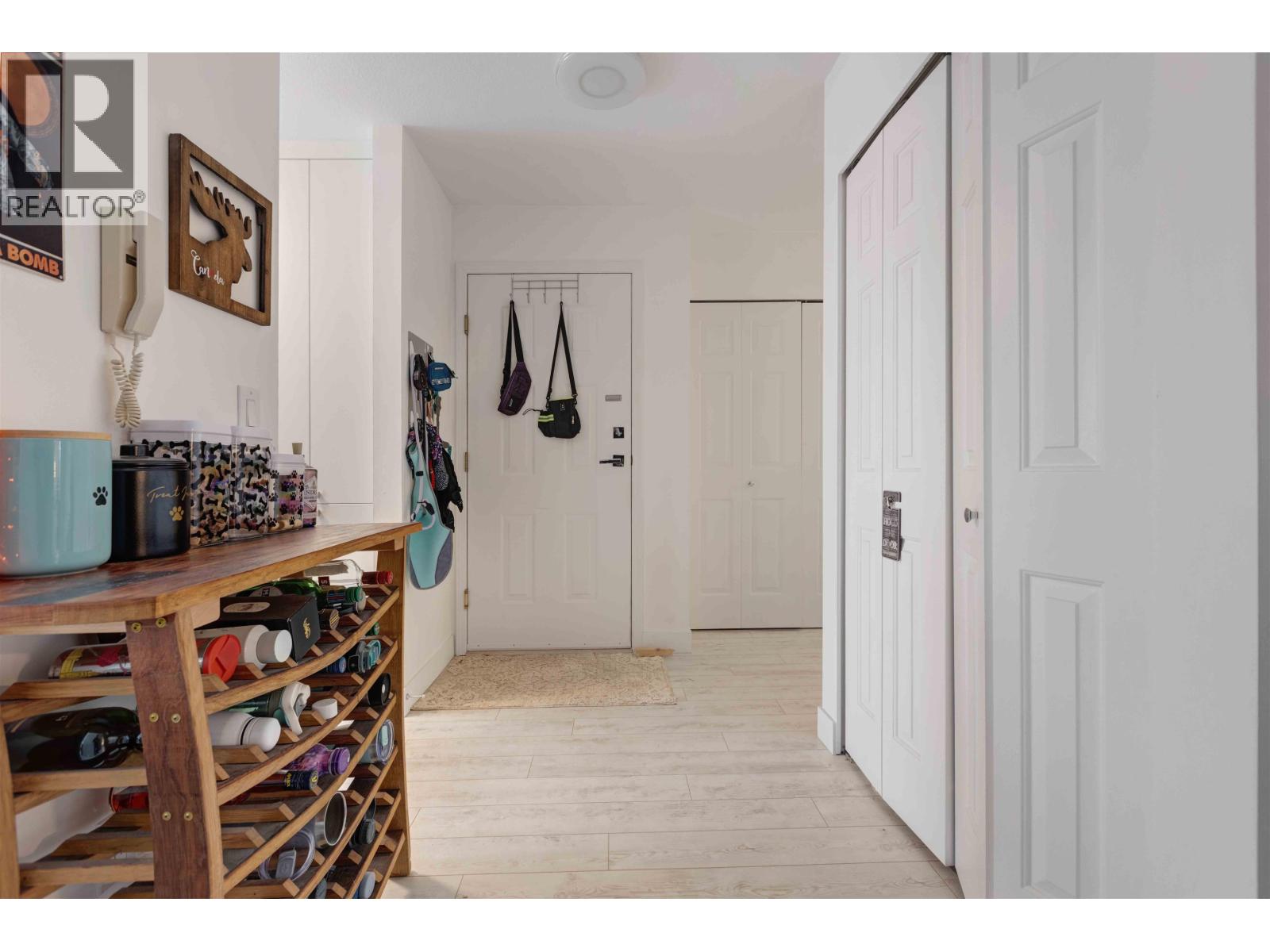 26 20554 118 Avenue Property Photo 8