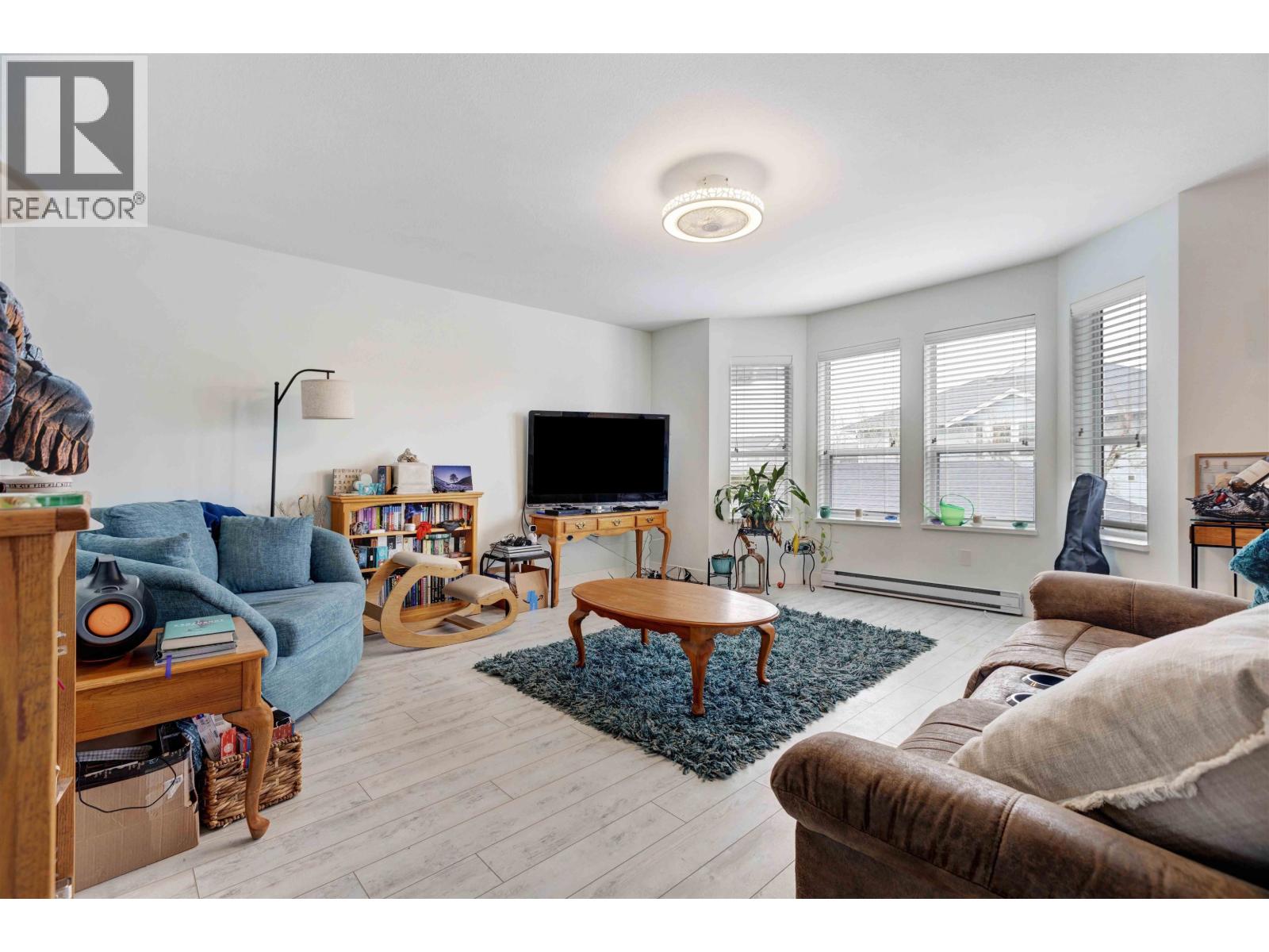 26 20554 118 Avenue Property Photo 9