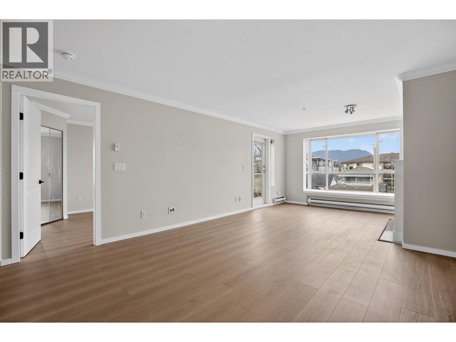 308 2340 Hawthorne Avenue Property Photo 15