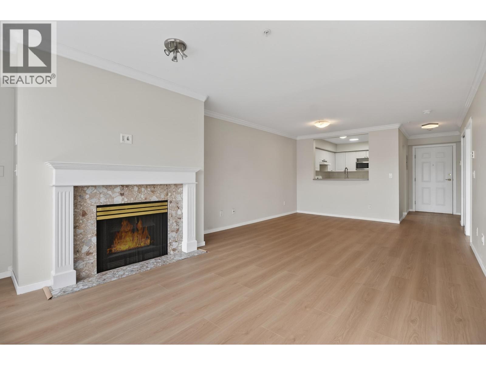 308 2340 Hawthorne Avenue Property Photo 20