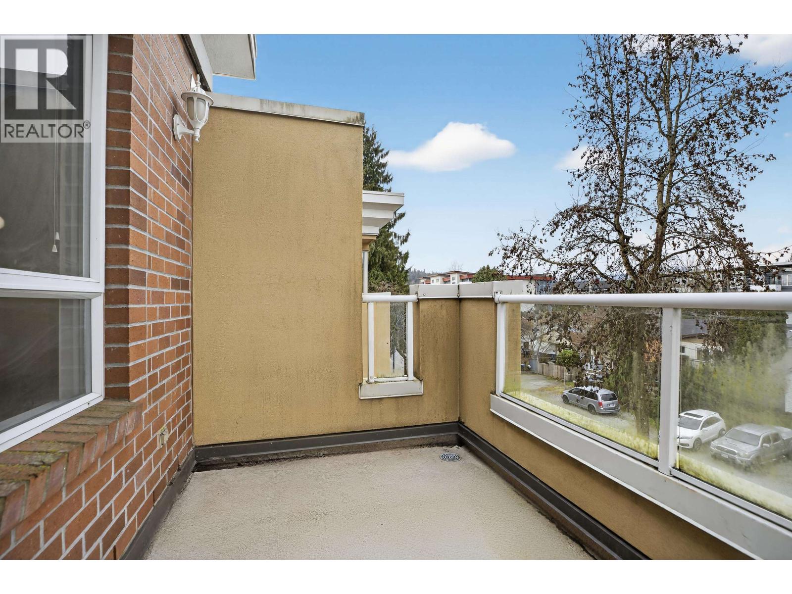 308 2340 Hawthorne Avenue Property Photo 33