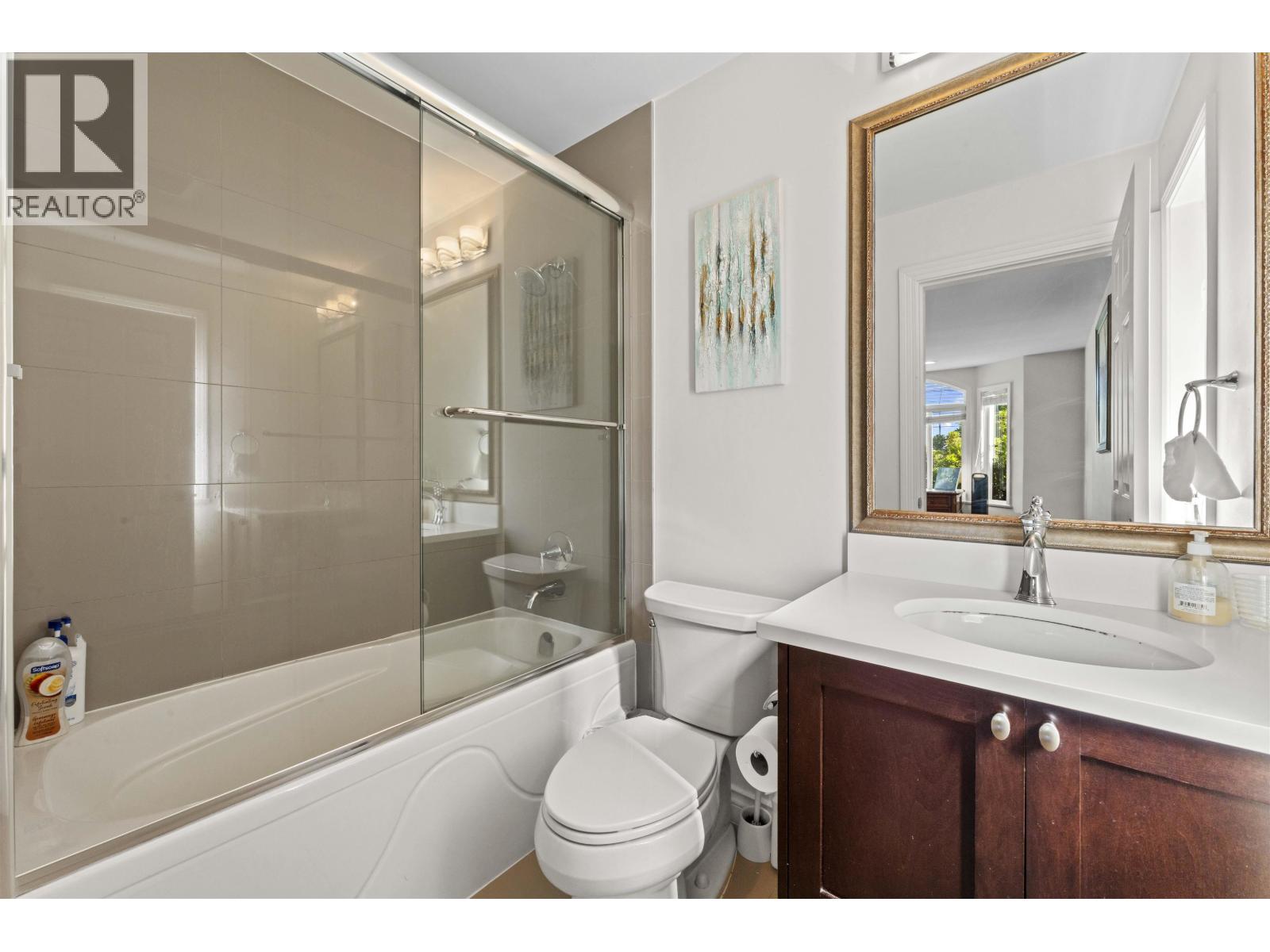 1199 W 43rd Avenue Property Photo 17