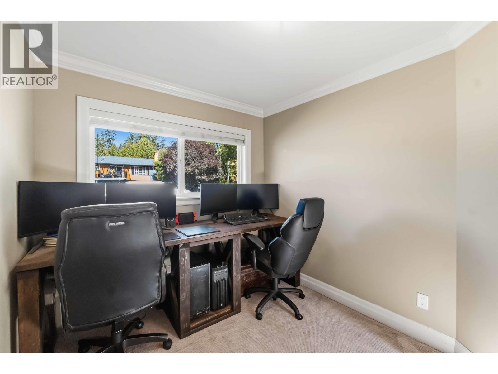 12316 227 Street Property Photo 20