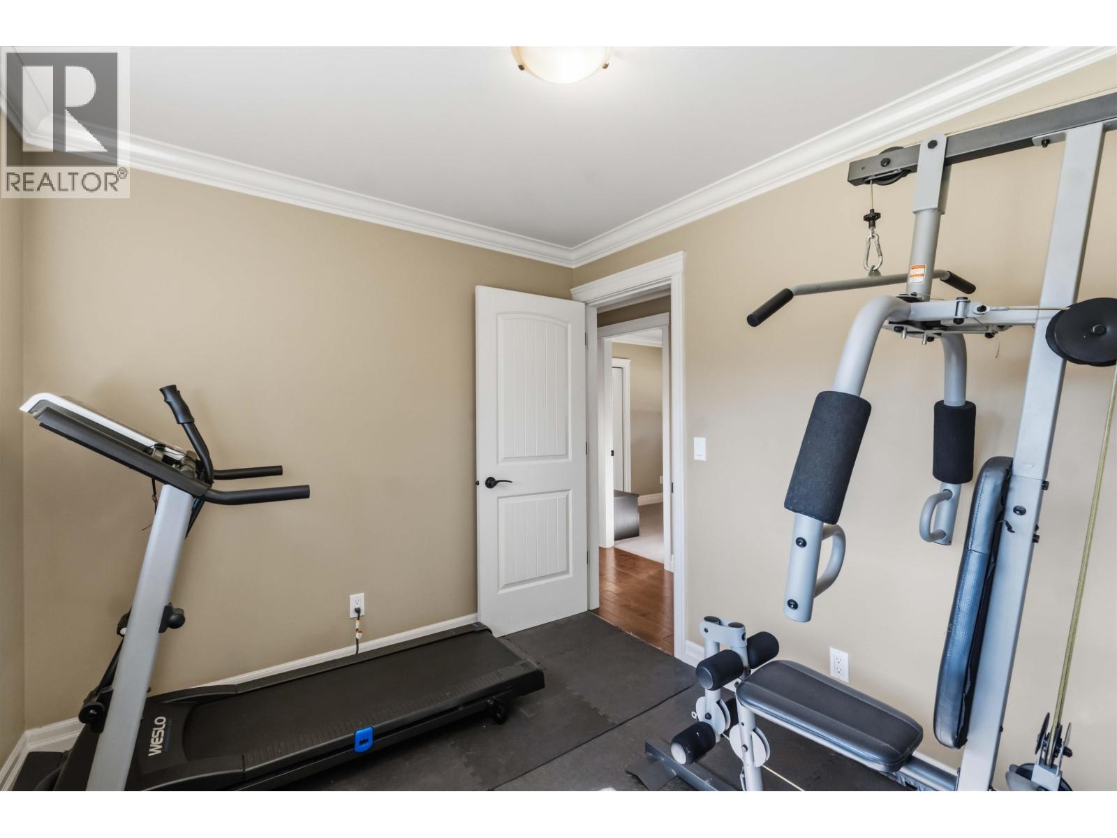 12316 227 Street Property Photo 23