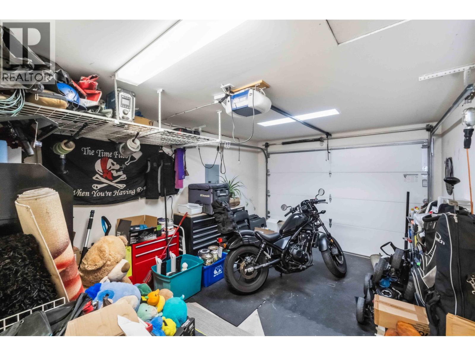 12316 227 Street Property Photo 29