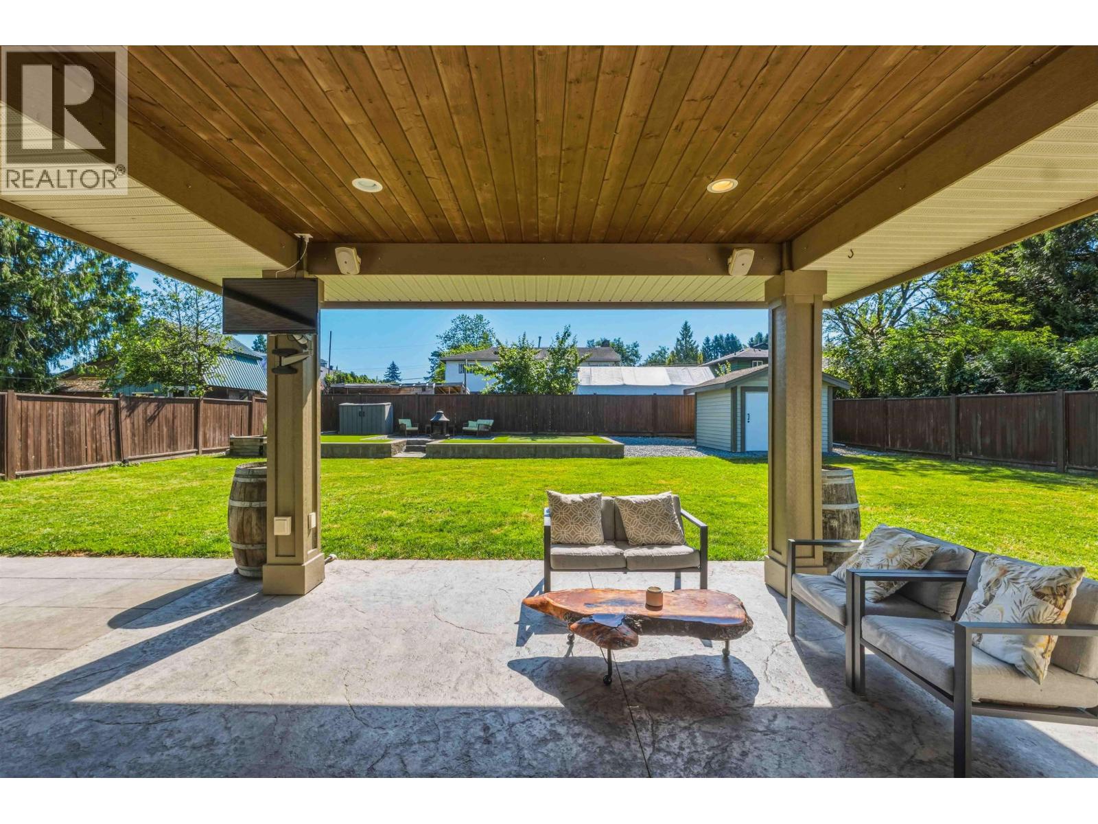 12316 227 Street Property Photo 33