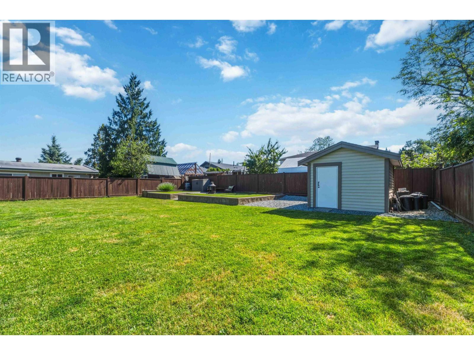 12316 227 Street Property Photo 36
