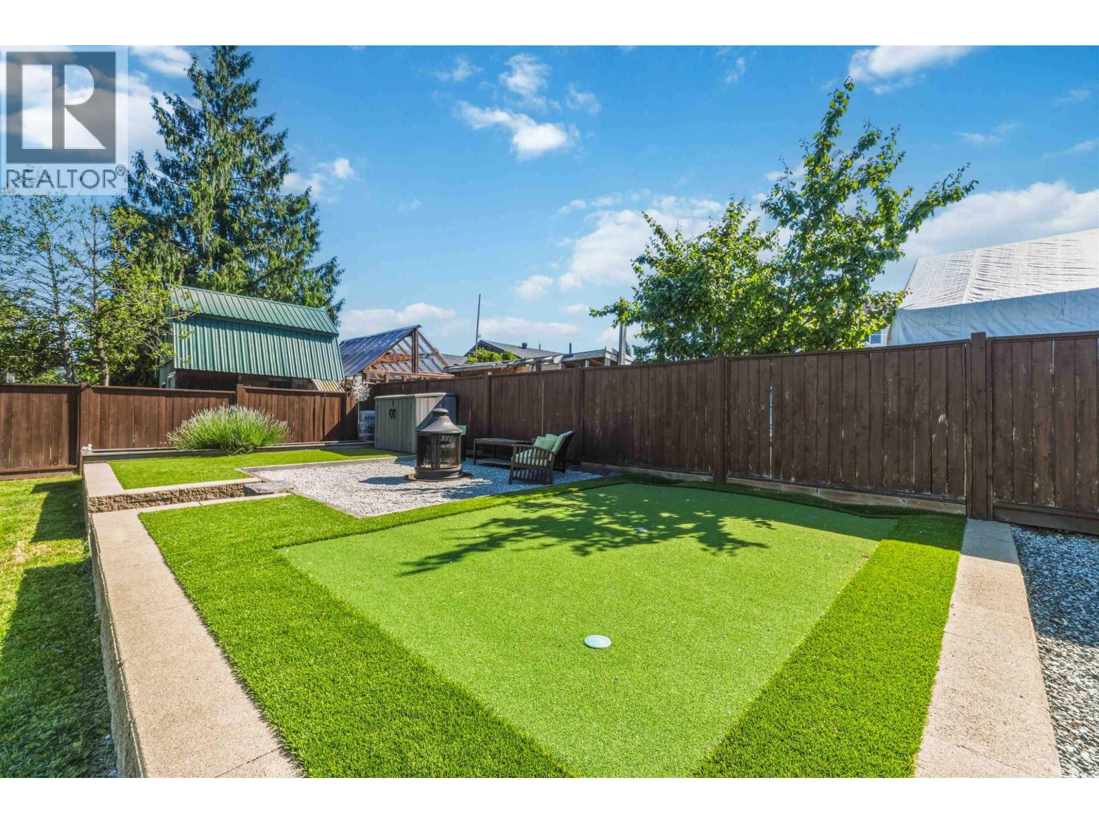 12316 227 Street Property Photo 37