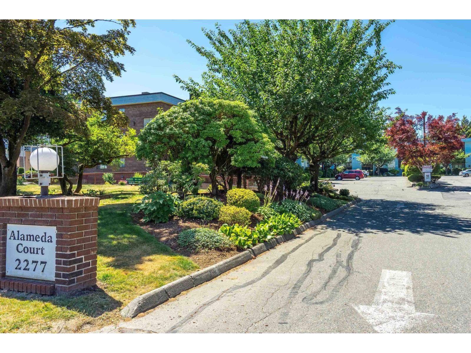 315 2277 Mccallum Road Property Photo 1