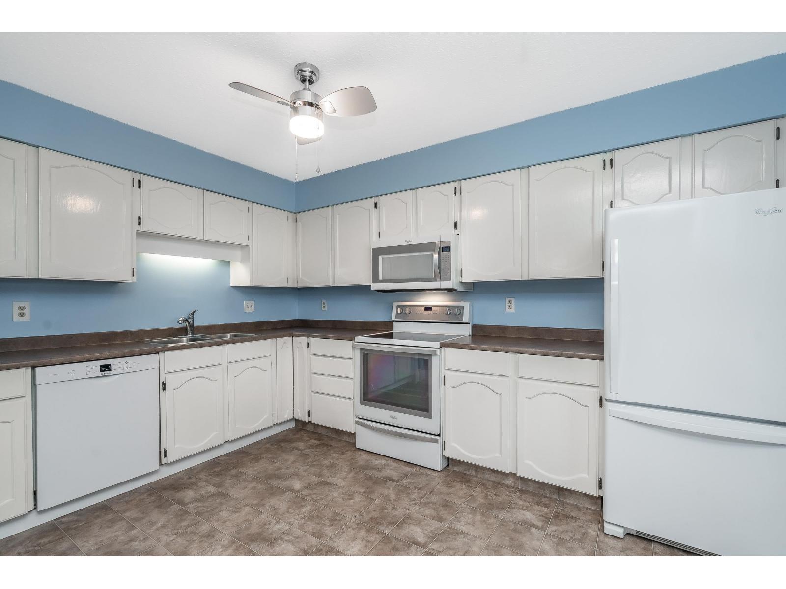315 2277 Mccallum Road Property Photo 8
