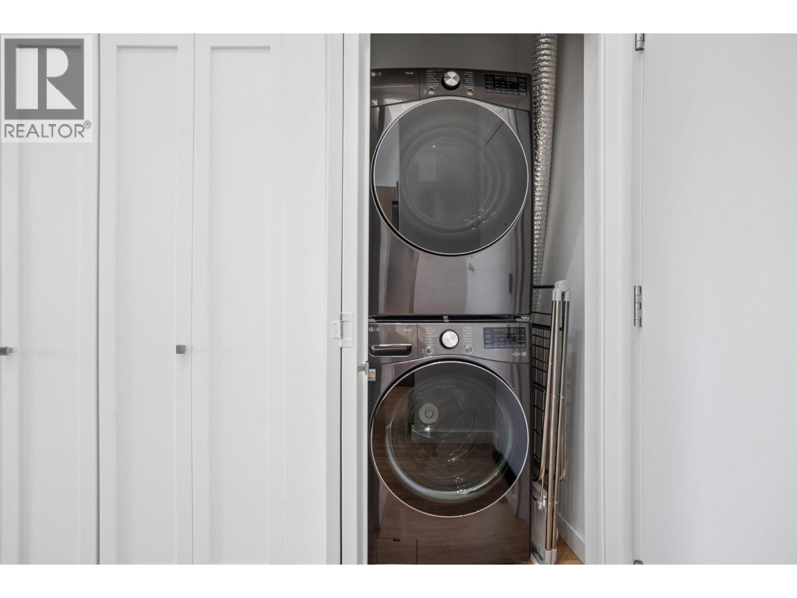 401 6233 London Road Property Photo 30