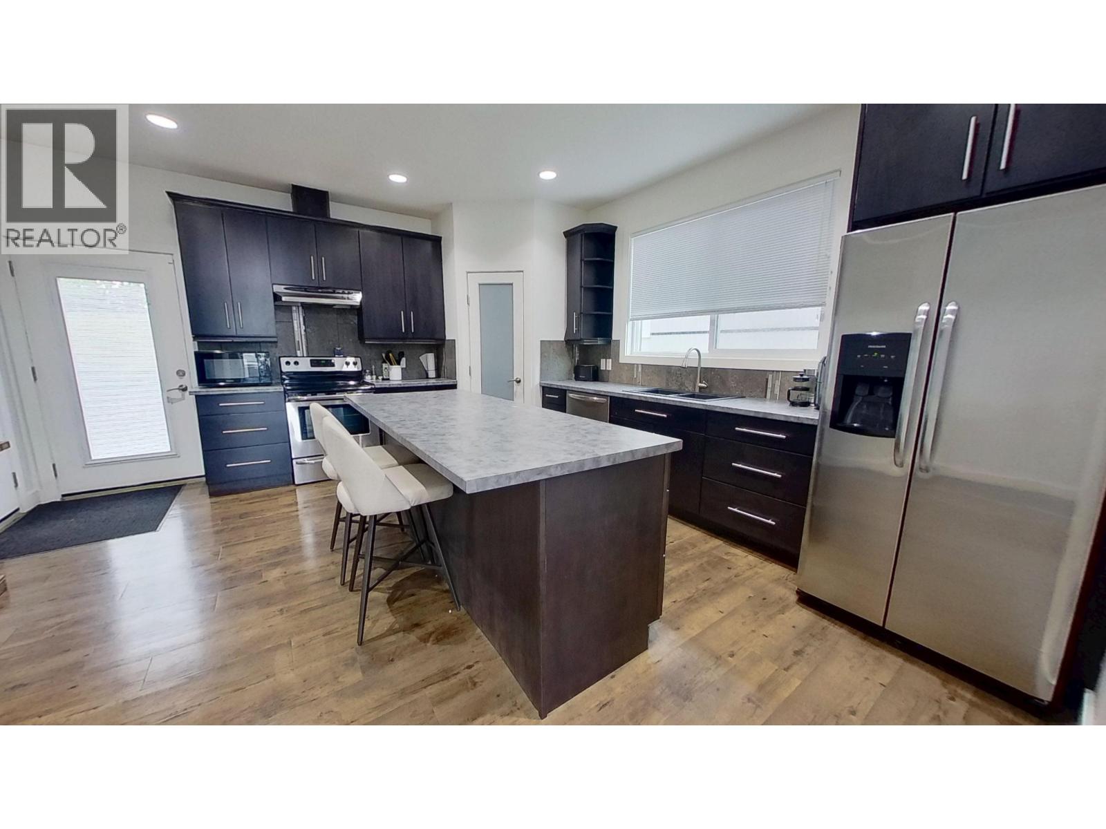 13573 Bluebird Road Property Photo 13