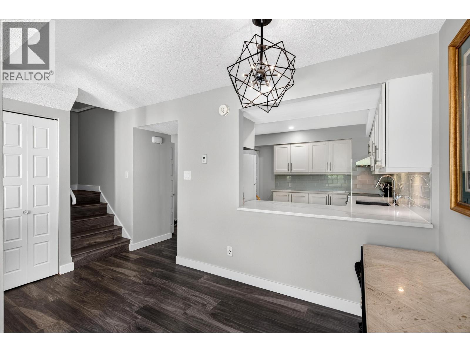 7330 Coronado Drive Property Photo 5