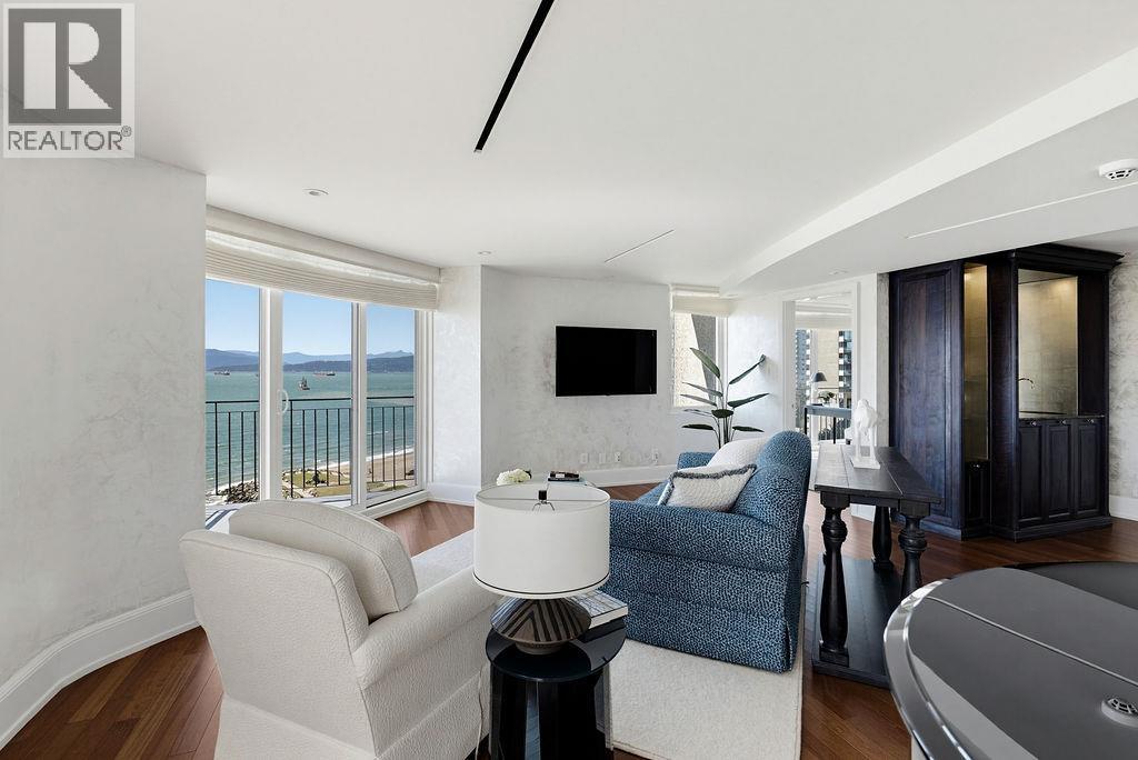 1301 1575 Beach Avenue Property Photo 7